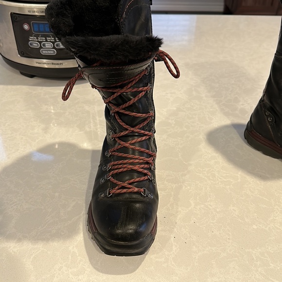 Merrell black lined winter boots - Picture 7 of 10